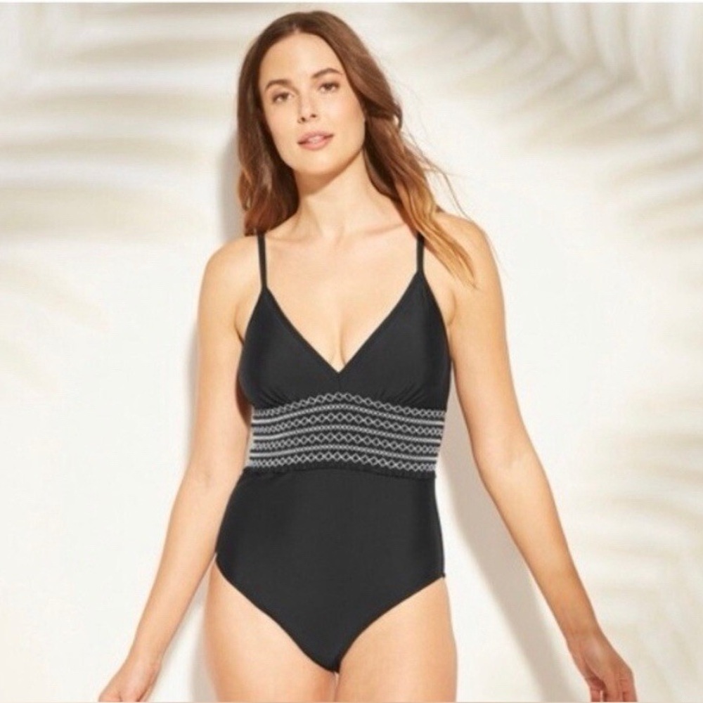 Kona Sol One Piece Swim Suit Black Size Large